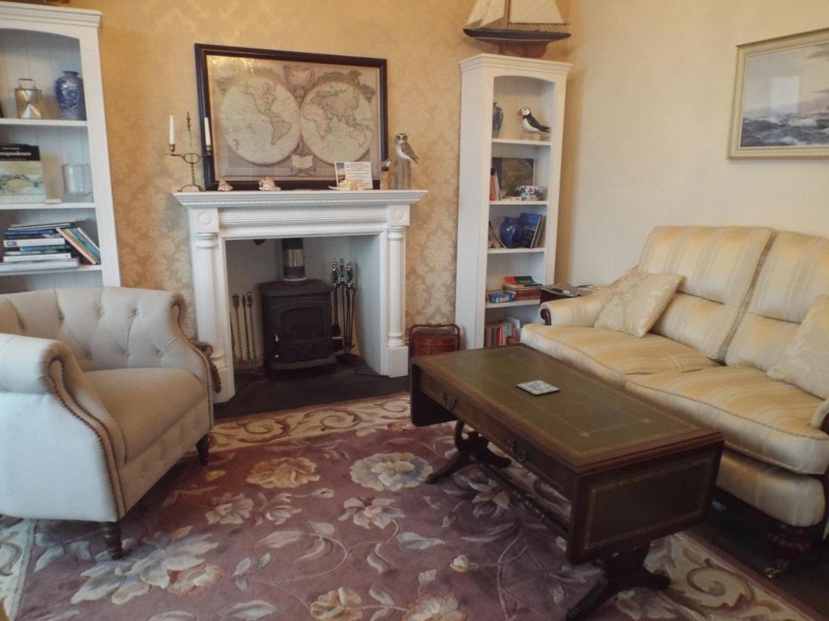 Pendyffryn Manor Bed & Breakfast Little Haven Exterior photo