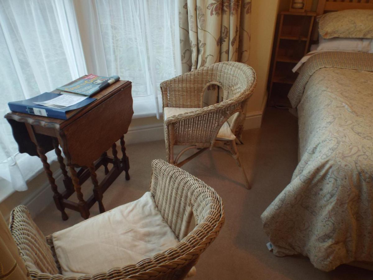 Pendyffryn Manor Bed & Breakfast Little Haven Exterior photo