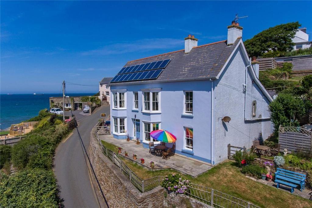 Pendyffryn Manor Bed & Breakfast Little Haven Exterior photo